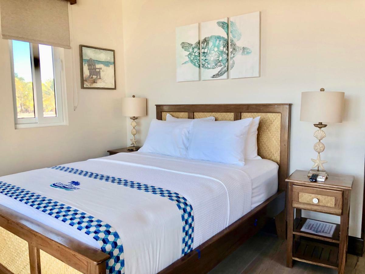 Ocean Breeze Hotel Placencia Eksteriør billede