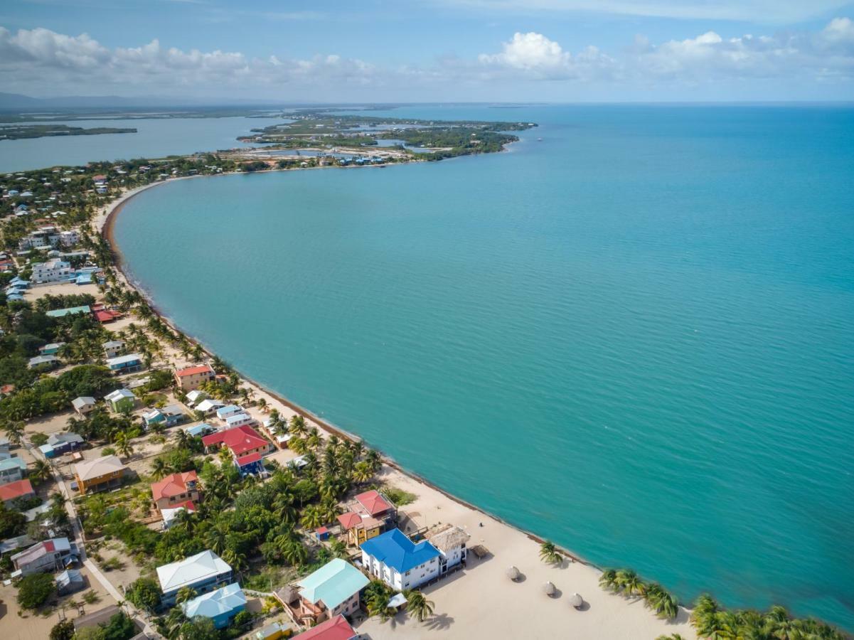 Ocean Breeze Hotel Placencia Eksteriør billede