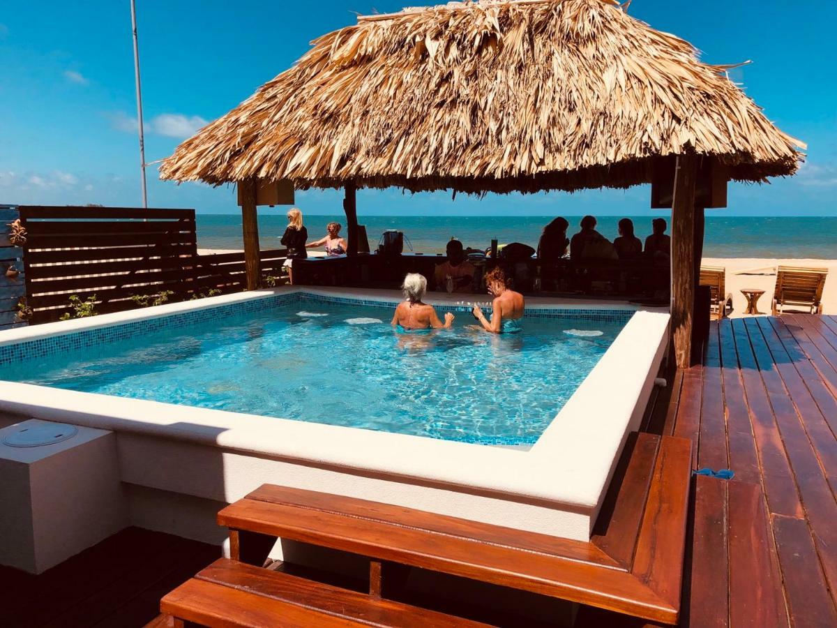Ocean Breeze Hotel Placencia Eksteriør billede